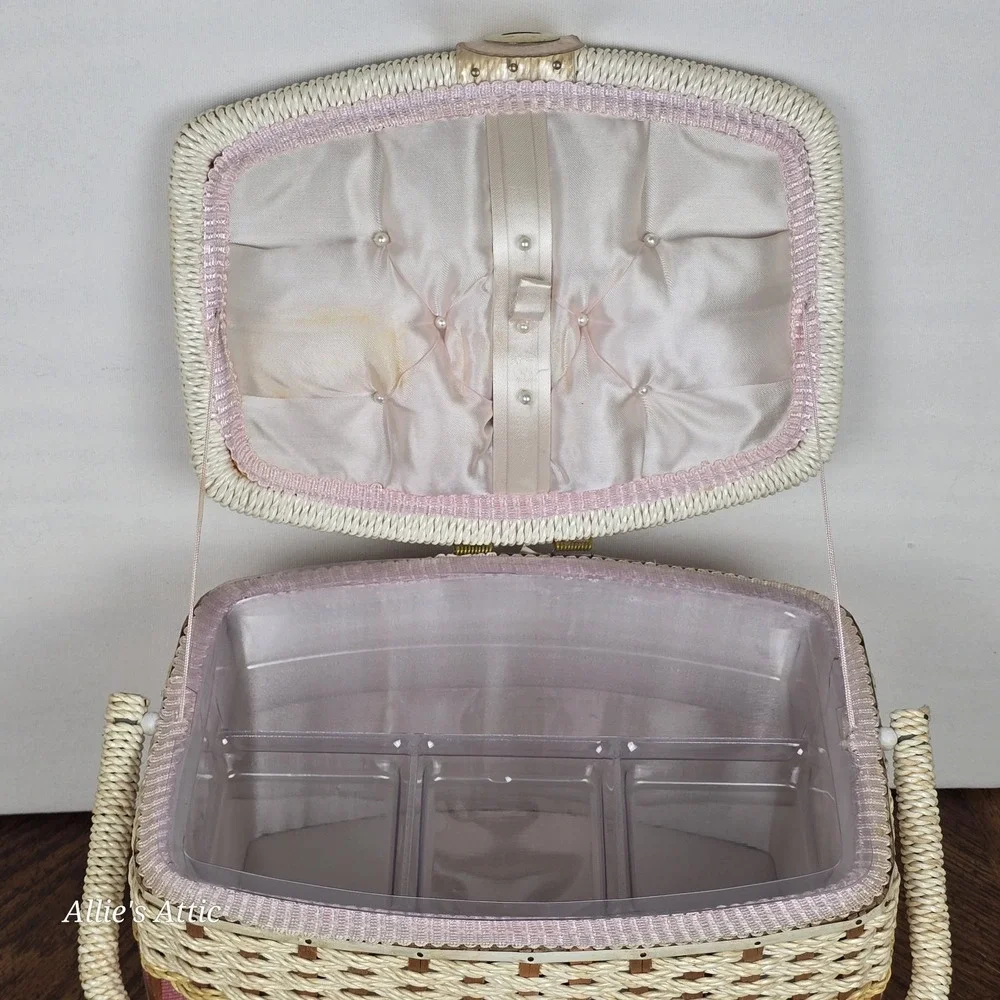Vintage 70s Sewing Basket Pink Yellow White Mod Notions Box Handle Japan 12